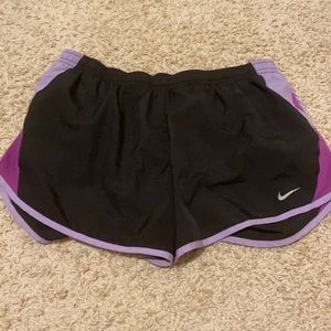 Nike DRI-FIT shorts L